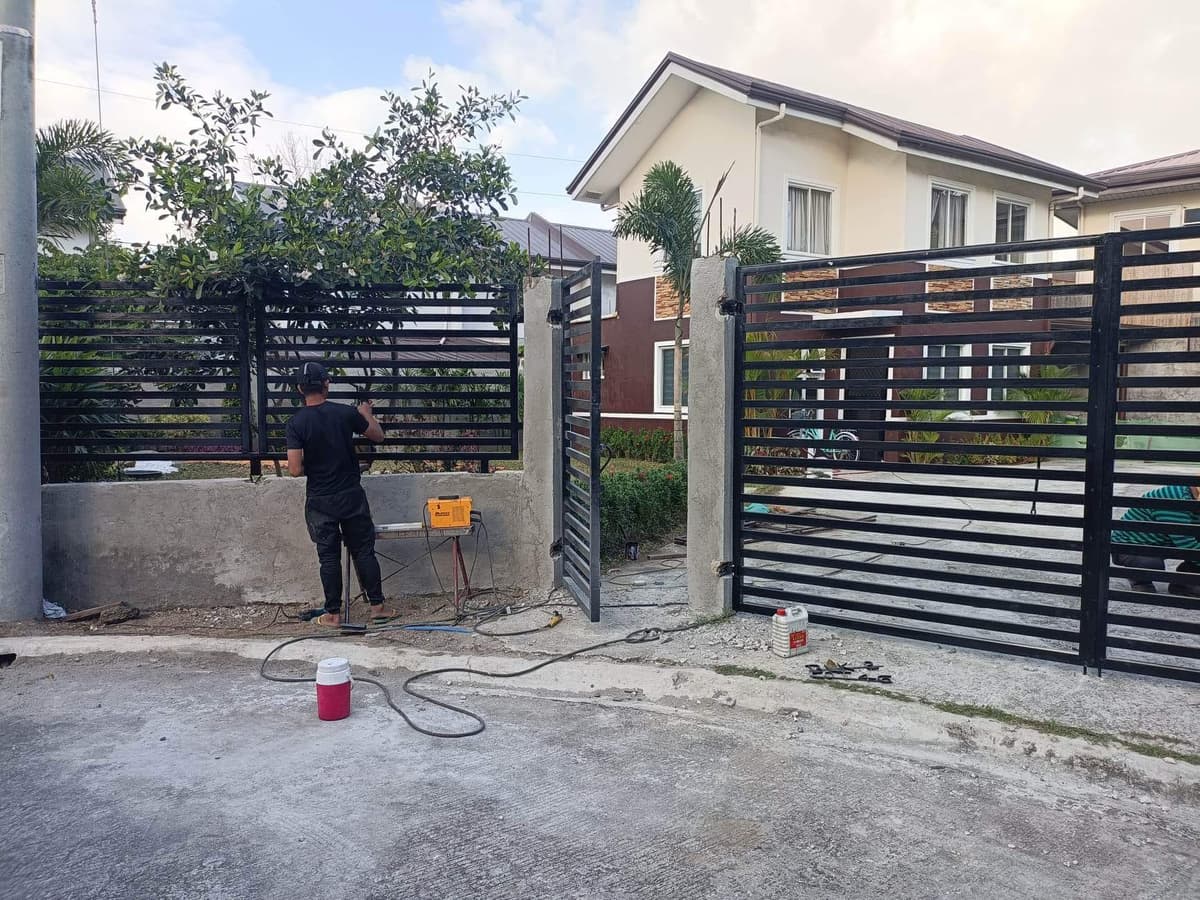 Automated Gate Repair Image